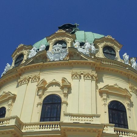 Hotel Pension Alte Muehle كلوسيترنيوبرغ المظهر الخارجي الصورة